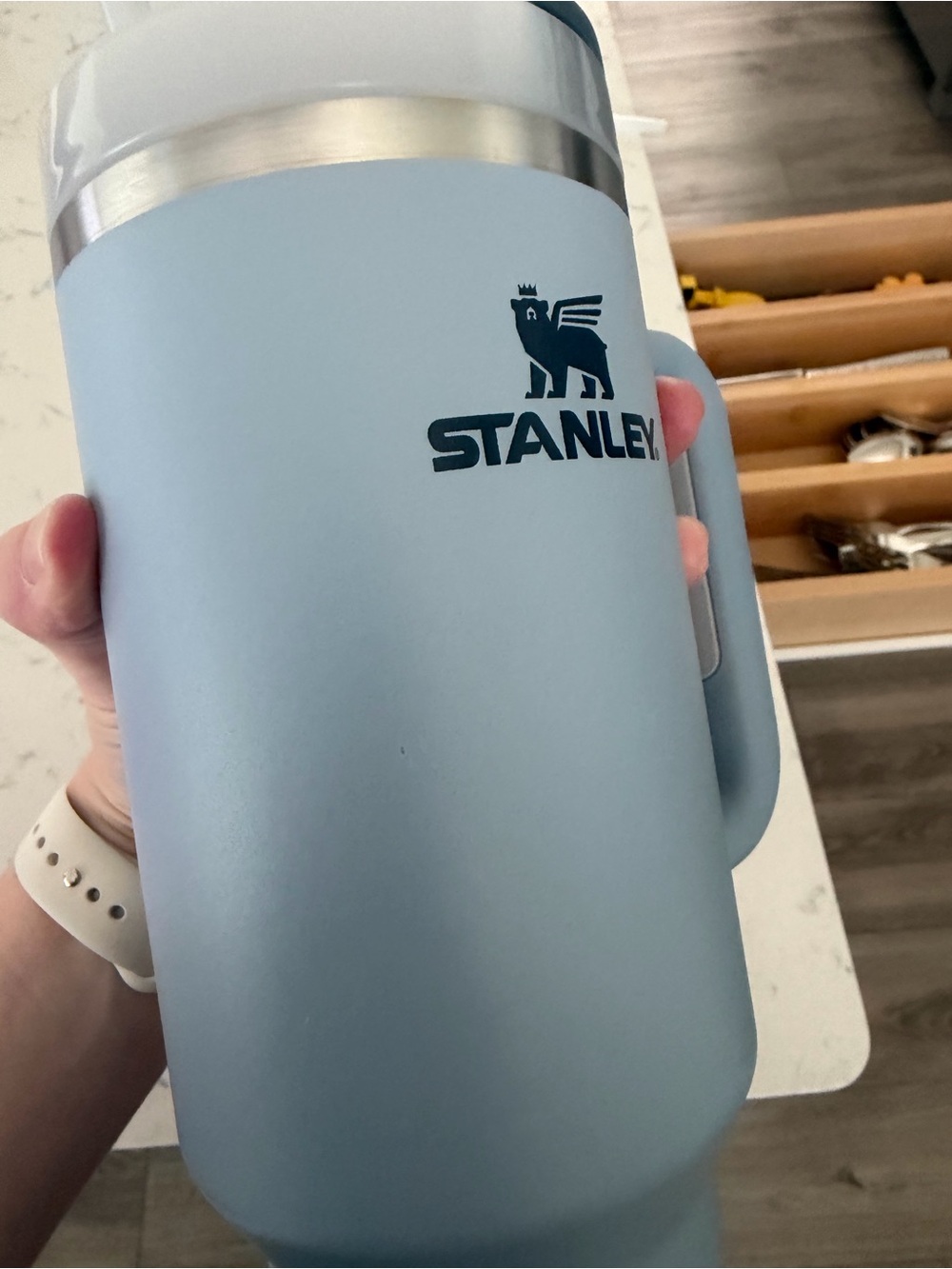 Stanley Light Blue Travel Mug with Handle and Lid - Picture 6 of 7